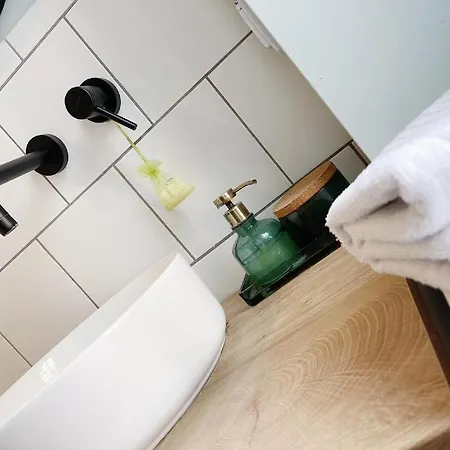 Apartman The Twins Plebiscytowa&powstancow *